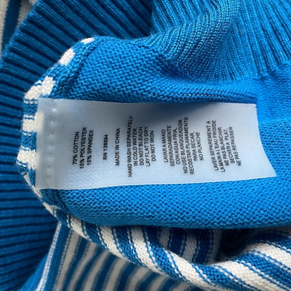 NWOT Blue and White Striped Cardigan. Size Medium. - Picture 6 of 6